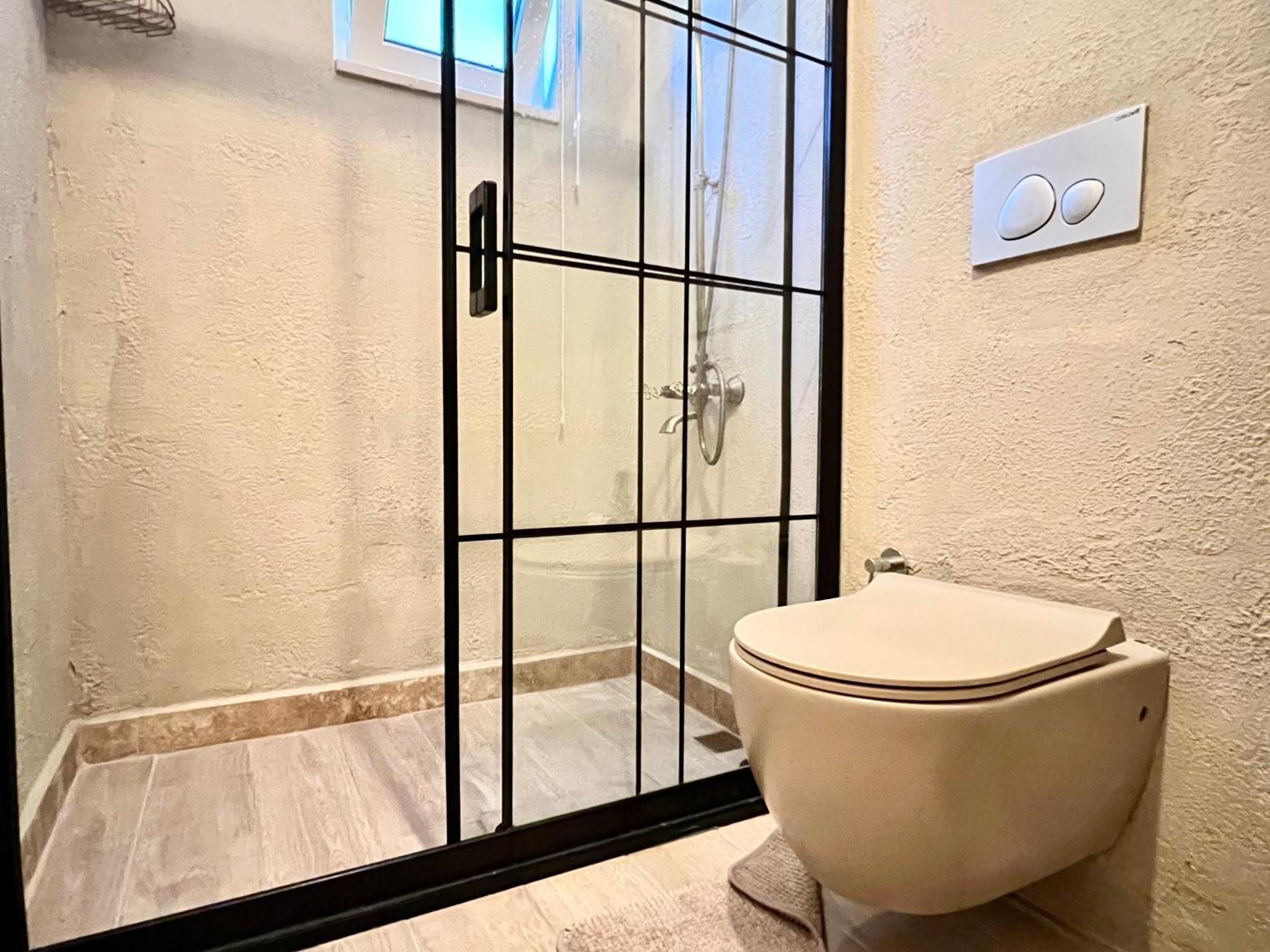 Villa Storm - Very Stylish Villa W/Pool & Garden In Gocek Hills Fethiye Ngoại thất bức ảnh